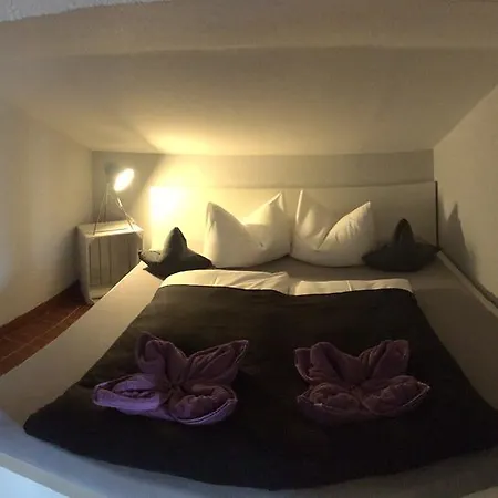 Steinbrech Guest house 3*
